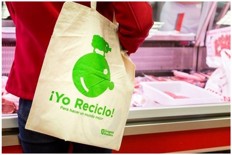 Zaragoza se alía con el comercio de proximidad impulsando "¡Yo reciclo!" para reducir el uso de plásticos